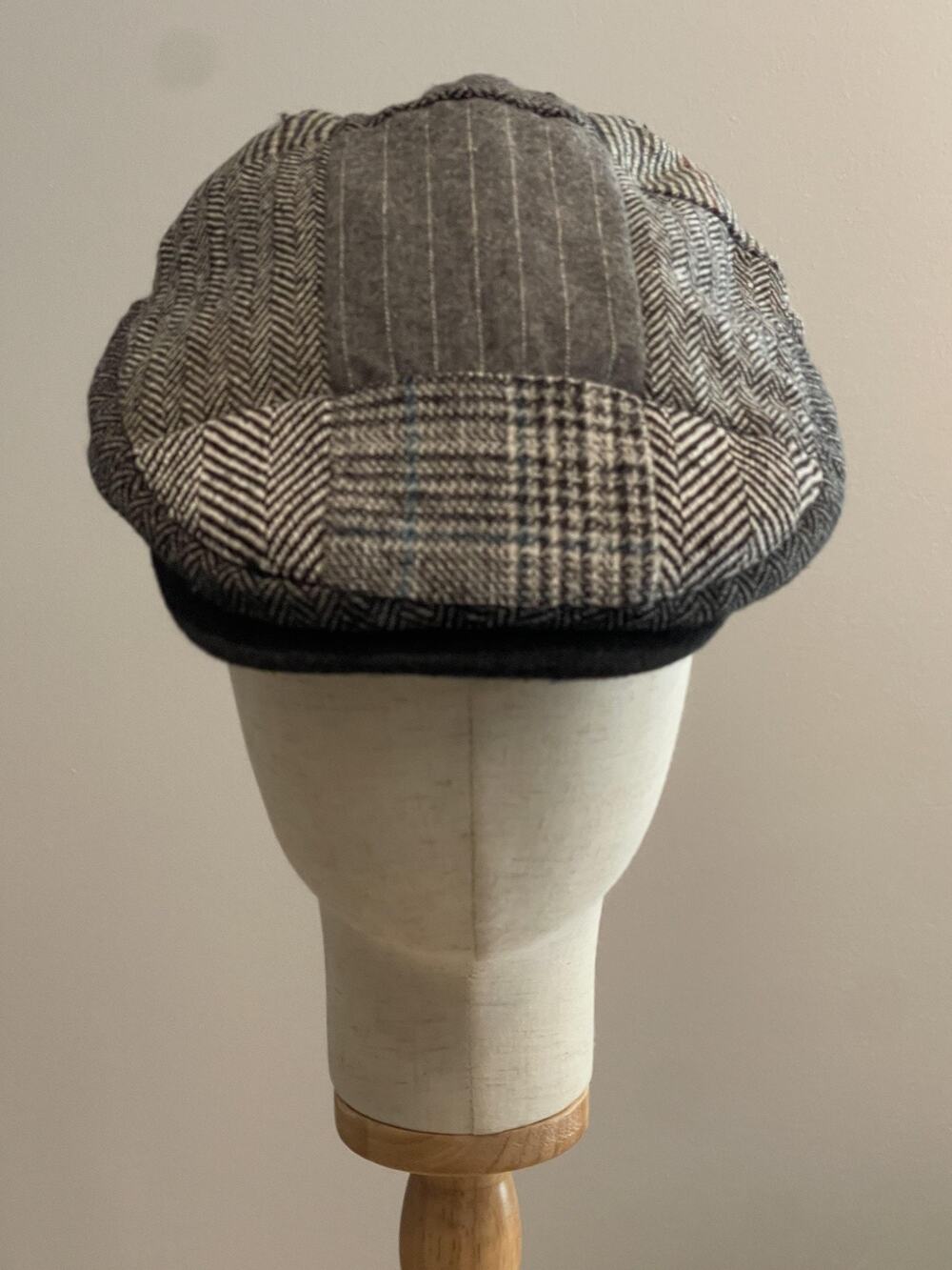 Wonderful Fashion Hat Cap Flat Mens M Gray Herringbone Lined Insulated Tweed